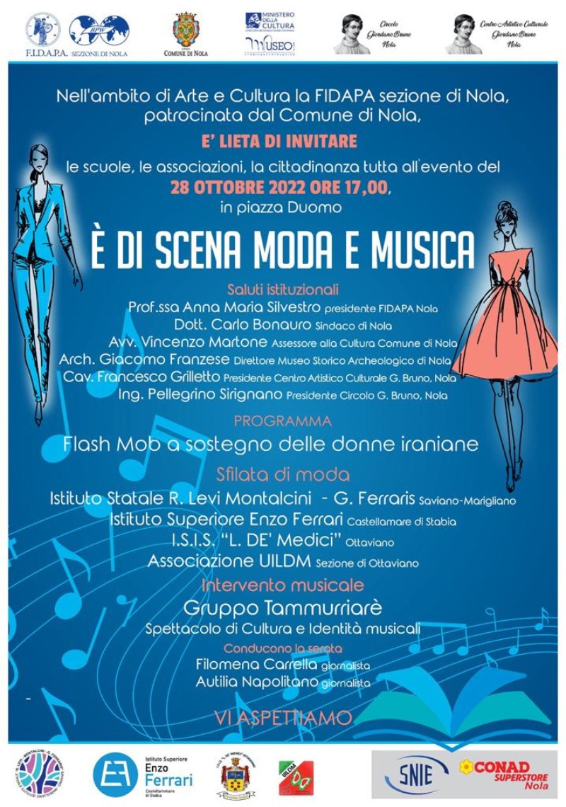 E' DI SCENA MODA E MUSICA